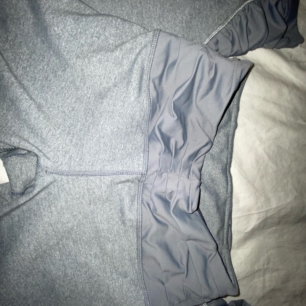 Lululemon capris leggings size 6 - Picture 4 of 11